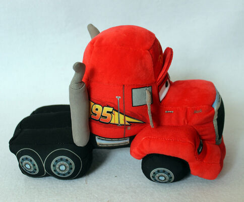 Lovely Plush Disney Roadster Racers Cars 2 Lightning McQueen